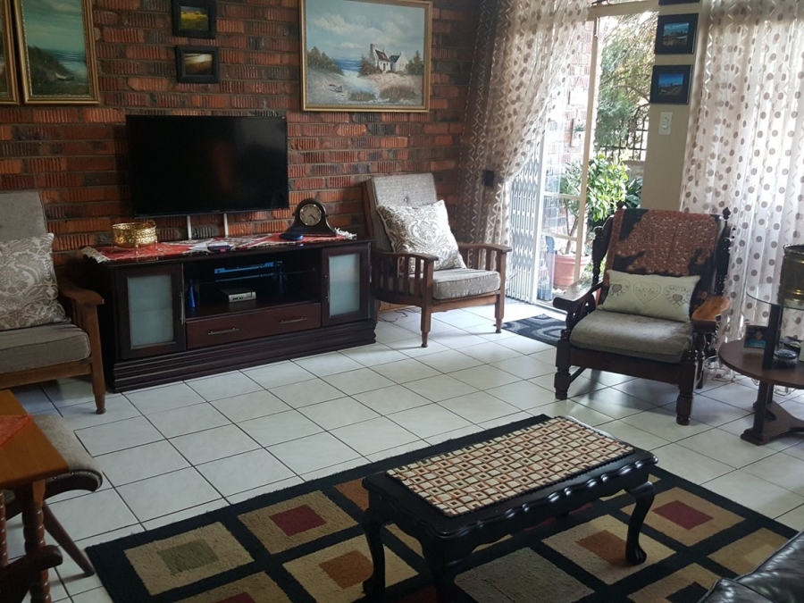 2 Bedroom Property for Sale in Bethlehem Free State